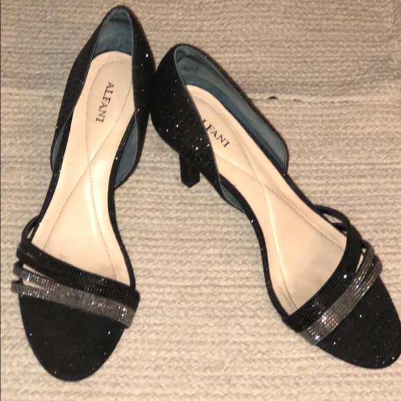 Alfani Black & Silver Dress Heels 10 - Picture 3 of 4